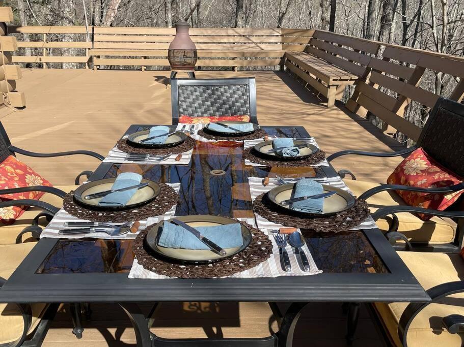 Blue Ridge Bliss- Spacious Cabin, Pets, Hot Tub! Εξωτερικό φωτογραφία