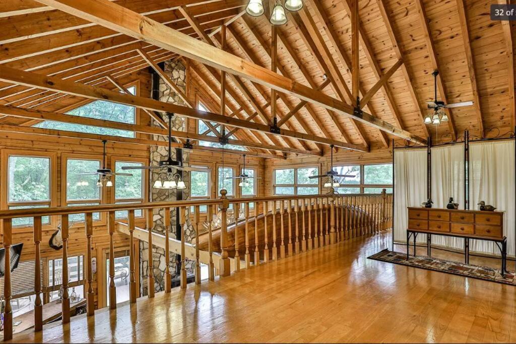Blue Ridge Bliss- Spacious Cabin, Pets, Hot Tub! Εξωτερικό φωτογραφία