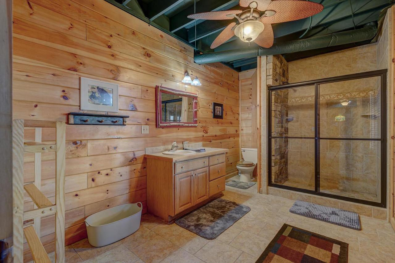 Blue Ridge Bliss- Spacious Cabin, Pets, Hot Tub! Εξωτερικό φωτογραφία